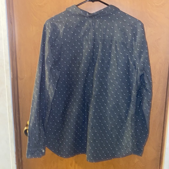 Women’s Long Sleeve Button Up - Picture 3 of 4